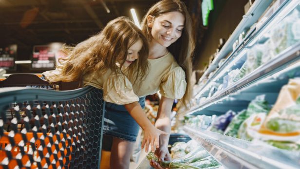 Festive Grocery Shopping Made Easy: Get Everything You Need in Just 10&nbsp;Minutes